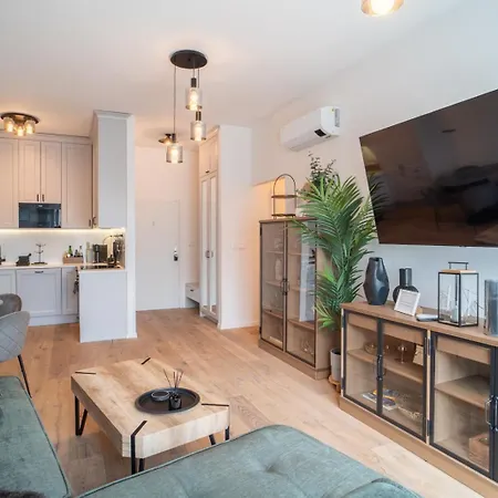 Extraordinary * ברטיסלאבה